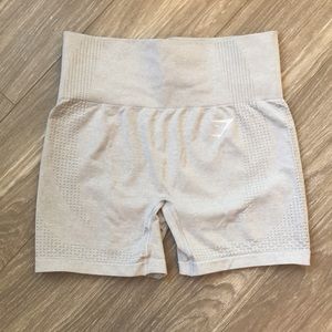 Gymshark Vital Seamless shorts (Light grey - S)